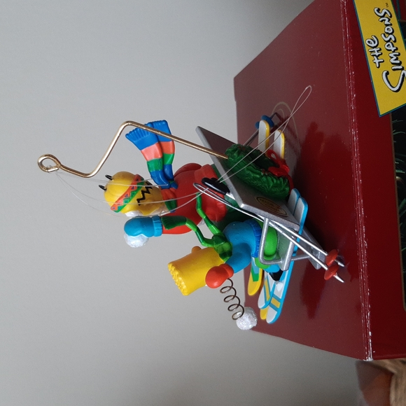 Carlton Tree Ornament - Picture 5 of 8